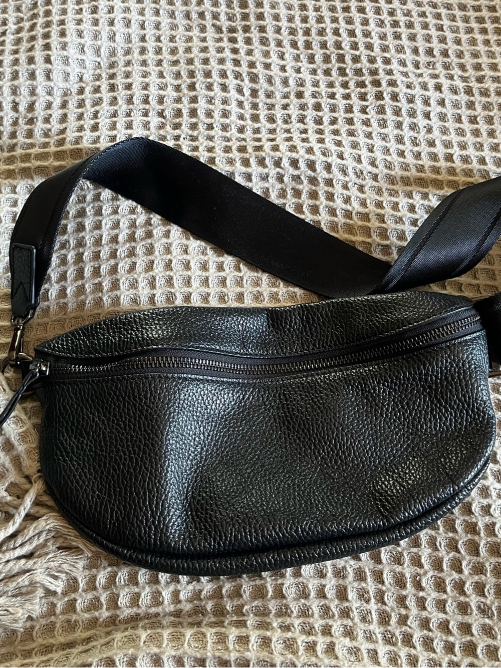 Quince Black Leather Sling Bag